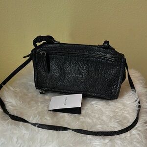 💯Authentic Givenchy Pandora  Black Leather Mini Crossbody Bag🍀